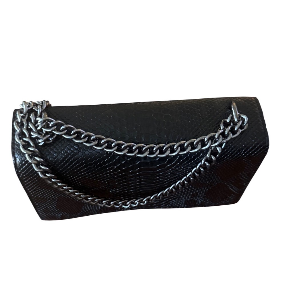 Myhozee Black Snakeskin Embossed Mermaid Buckle Chain Crossbody 
Bag 9.5x6.5x2.5 - Picture 11 of 11
